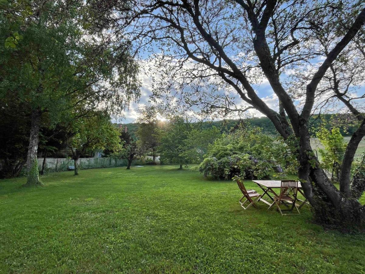 Villa De La Roseraie Rully  Buitenkant foto