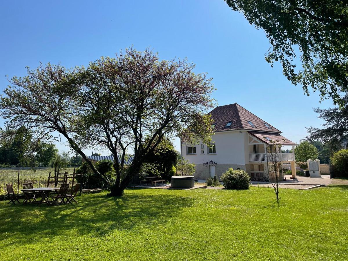 Villa De La Roseraie Rully  Buitenkant foto